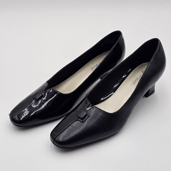 Easy Street Black Patent Leather Low Block Heel Shoes Y2K Office Career - Picture 3 of 11